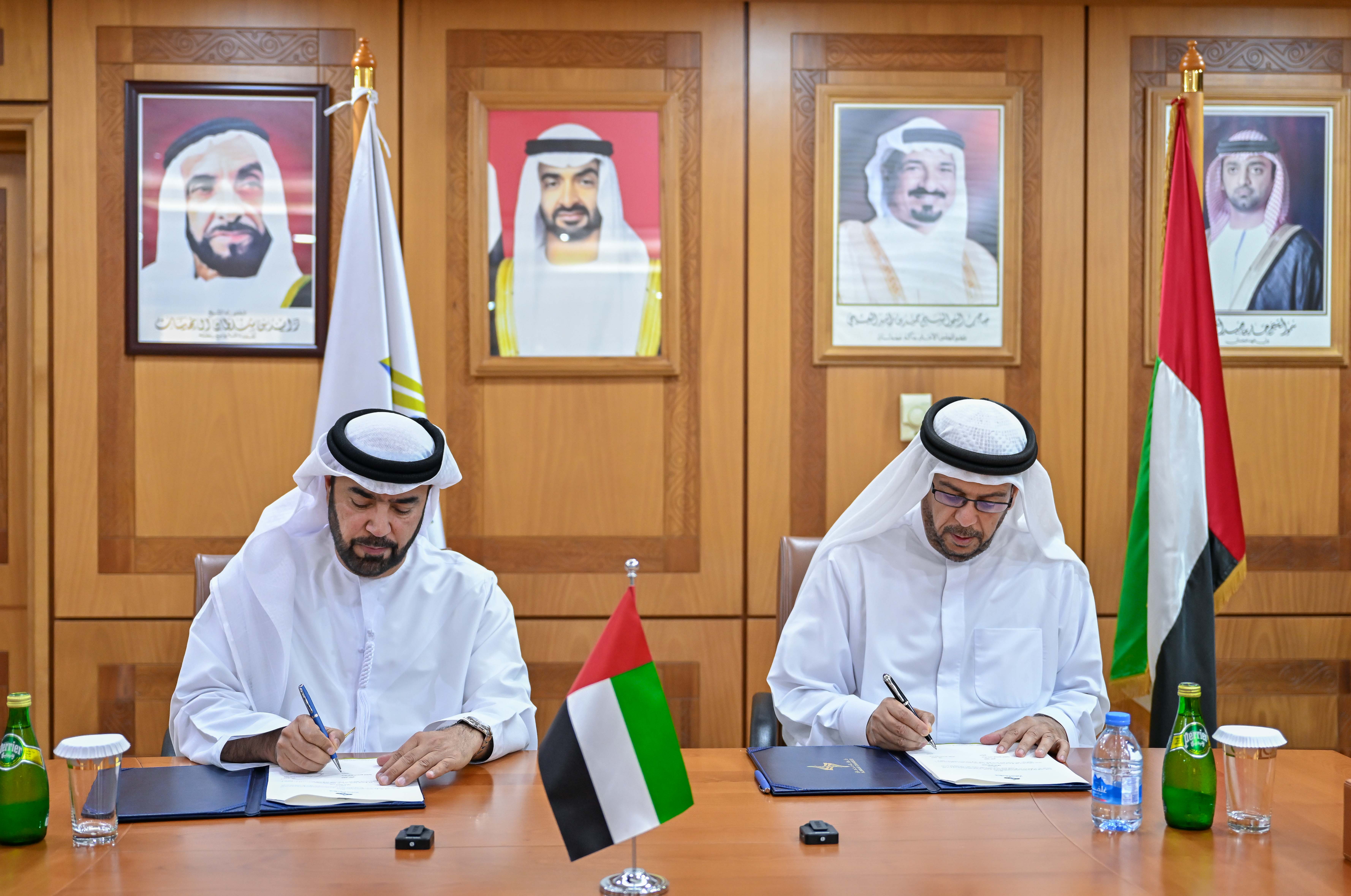 Ajman Chamber signs a MoC with Al Majed Group Projects Management